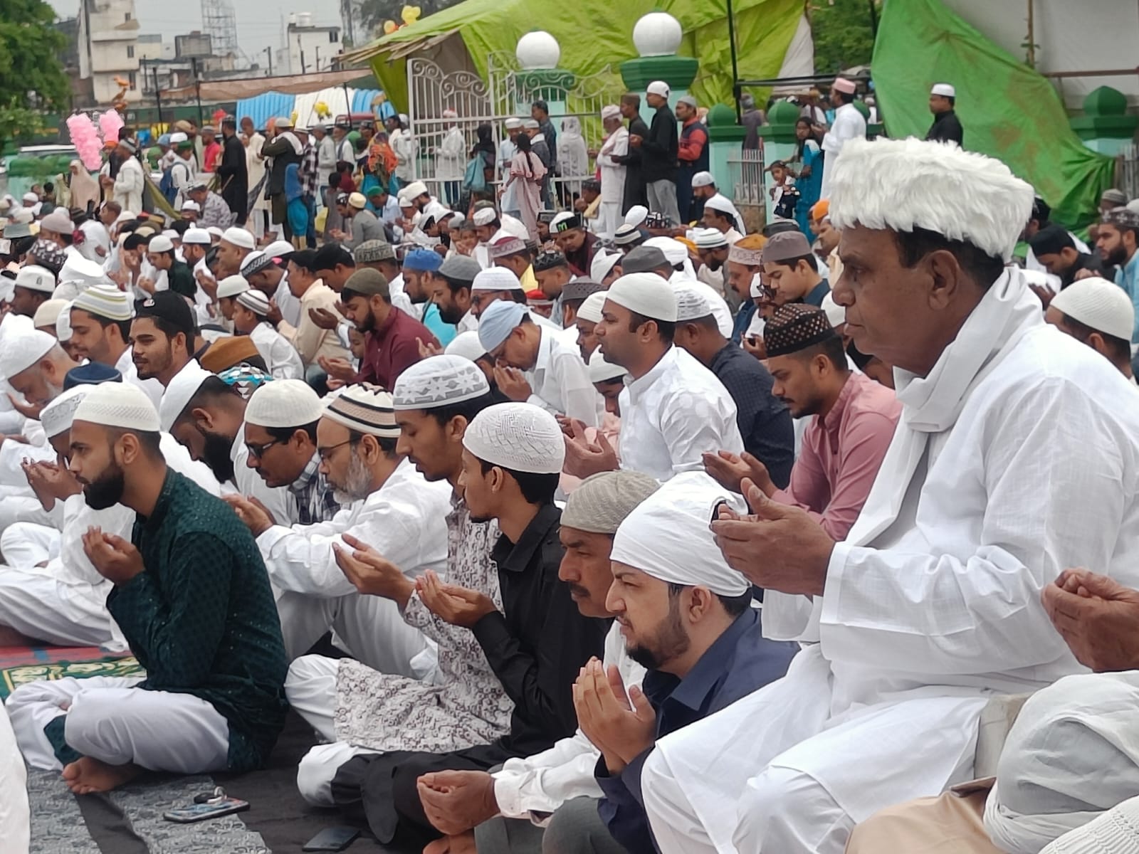 Eid-Namaz-1.jpeg