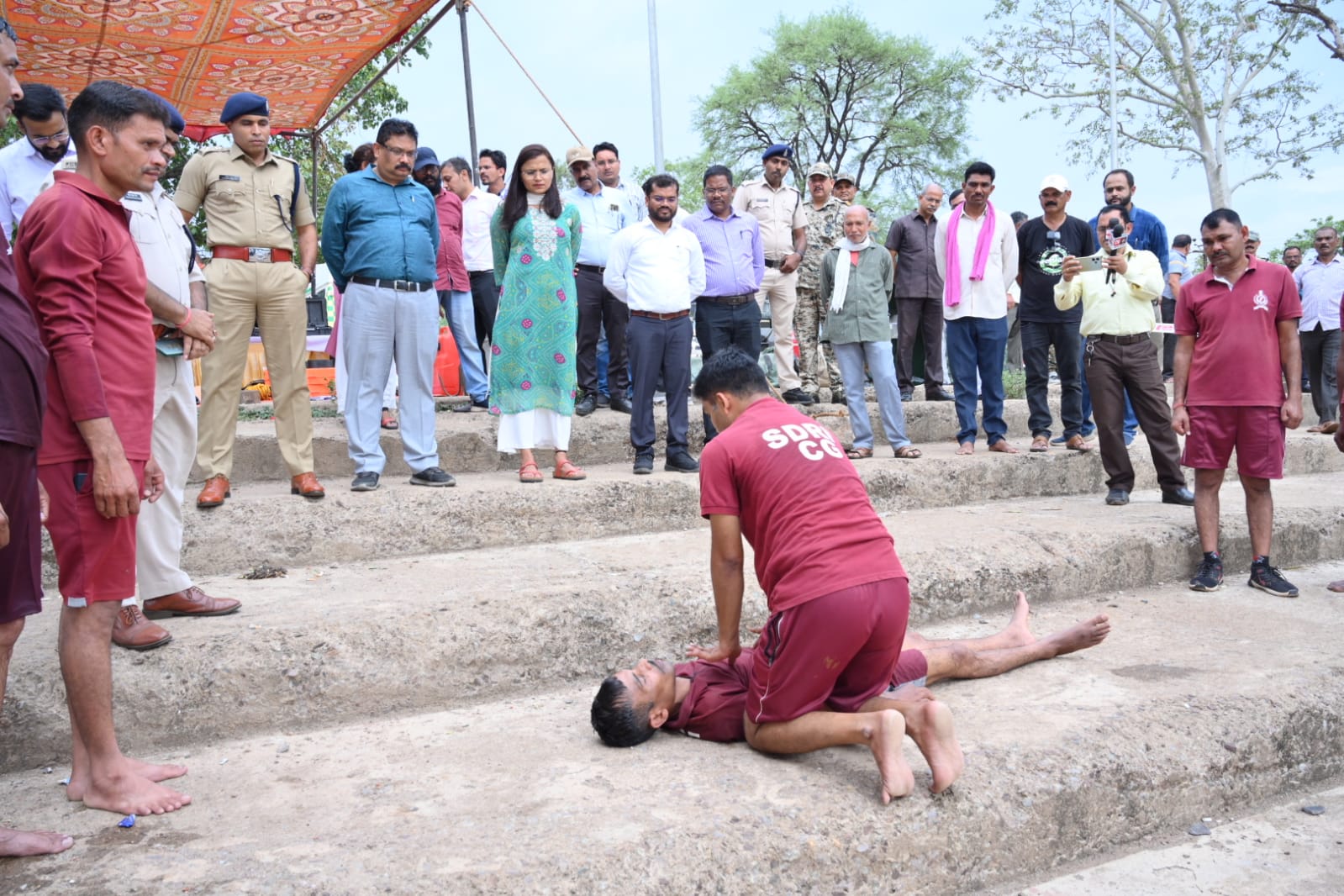 -आपदा-से-बचाव-हेतु-एसडीआरएफ़-ने-किया-शिवनाथ-नदी-में-मॉकड्रिल-4.jpeg