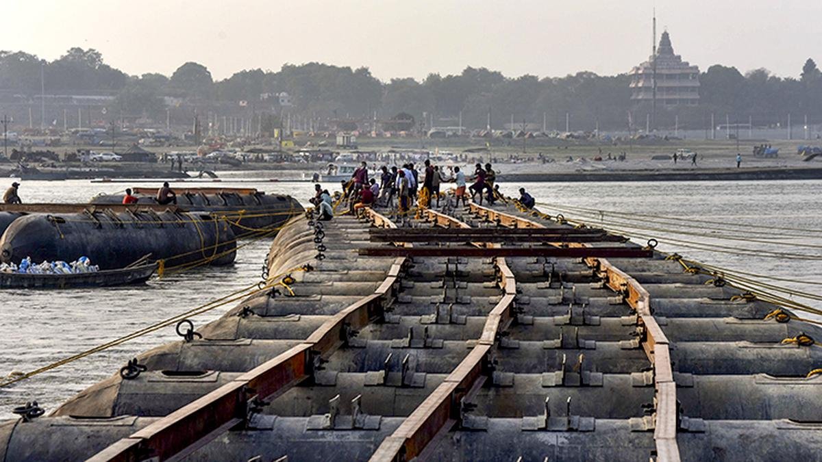 SAIL-strengthens-Mahakumbh-Mela-2025-with-45000-Tonnes-of-Steel-1.jpg