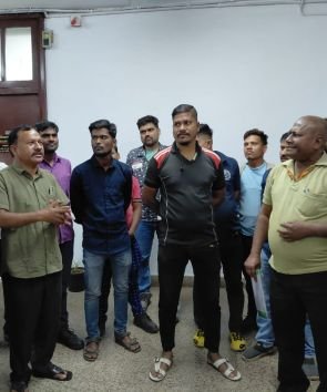 भिलाई इस्पात संयंत्र: ठेका श्रमिकों के बकाया बोनस और लीव एनकैशमेंट के भुगतान हेतु भिलाई इस्पात मजदूर संघ (BMS) ने सौंपा ज्ञापन