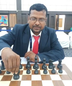 छत्तीसगढ़ की नई शतरंज पीढ़ी को गढ़ रहे भिलाई इस्पात संयंत्र के अलंकार भिवगड़े….