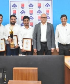 निदेशक प्रभारी ने डायरेक्टर इंचार्ज ट्रॉफी 2025-26 की विजेता टीमों को सम्मानित किया…