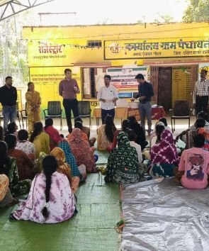 प्रधानमंत्री धन-धान्य योजना से दंतेवाड़ा में मधुमक्खी पालन को बढ़ावा….